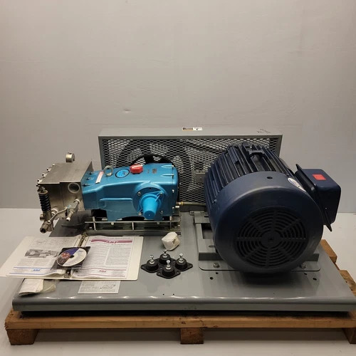 Cat Pumps 3801K.CO2 Triplex Plunger Pump with 15 HP Marathon Electric Motor — product image 17 of 21