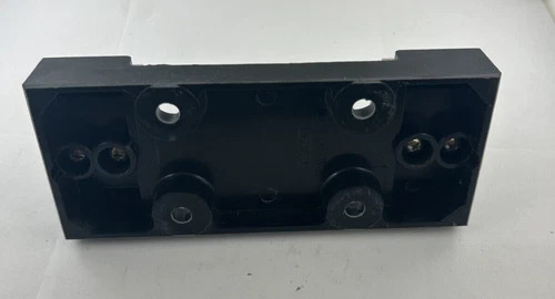 Littelfuse LH25200-1C Class H Fuse Block — product image 2 of 3