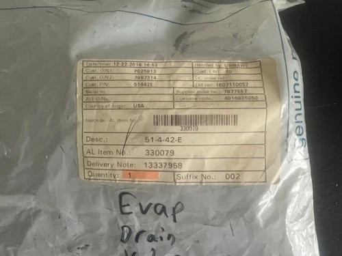 Alfa Laval Tri-Clover 4" Valve Gasket 51-4-42-E with Brass Sleeves 51-4-08 — product image 2 of 5