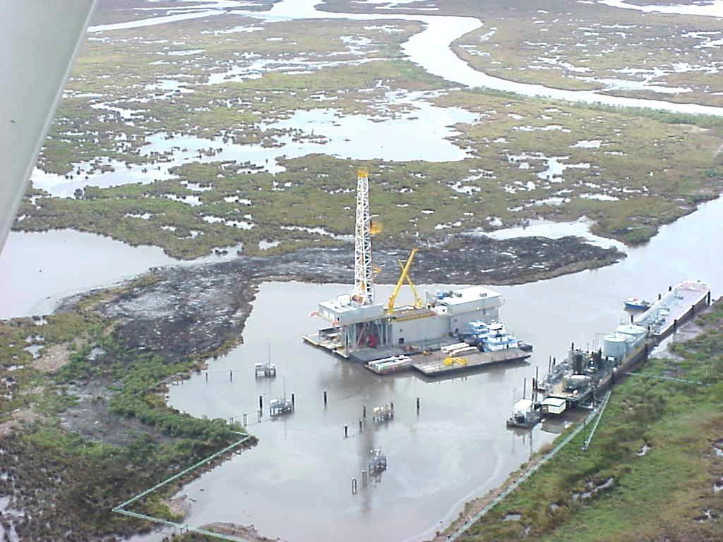 Barge Rig 20 - 1500 HP Inland Barge