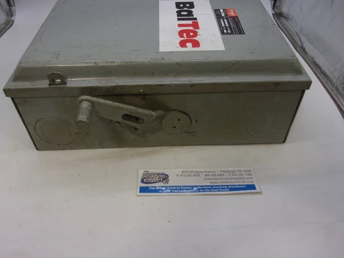 Federal Pacific Electric 7132 Safety Switch, 3P, Non-Fusible, 100A, 240V, NEMA 1 — product image 7 of 9