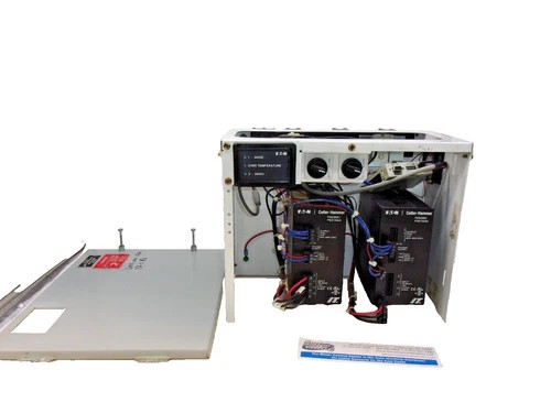 Eaton Cutler-Hammer IT Intelligent Technologies MCC Bucket with PSS300C and PSS1044A Power Supplies — primary product image