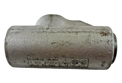 Crouse-Hinds EYS51 1-1/2 Inch Conduit Sealing Fitting — product image 5 of 5