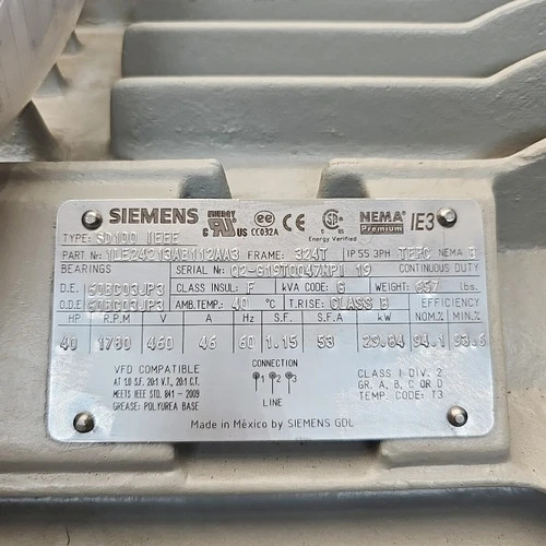 Siemens SD100 IEEE 40 HP 3 Phase Electric AC Motor 1LE24213AB112AA3 — product image 3 of 5