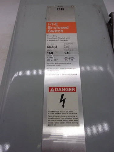ITE Vacu-Break Heavy Duty Enclosed Safety Switch SN323, 100A 240V Fusible — product image 2 of 9