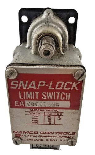 Namco Controls Snap-Lock Limit Switch EA080-11100 — primary product image