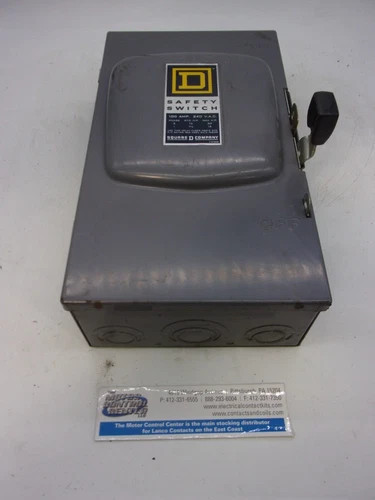 Square D D323 Fusible Safety Switch, 100A, 240V, 3-Pole, NEMA 1 — primary product image