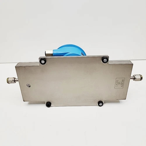 Endress+Hauser Promass A 100 Coriolis Mass Flow Meter 8A1B02-13L9/0 — product image 14 of 14