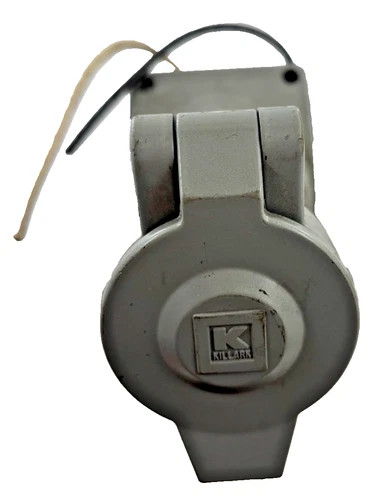 Hubbell Killark KRS-20 SU78 Pin and Sleeve Receptacle, 20A 115/230V — product image 3 of 5