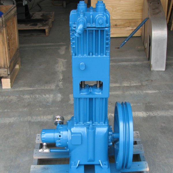 Hycomp 2AN8-321-AJMVO-20 Oil-Free Two-Stage Air-Cooled Gas Compressor Block with Flywheel — product image 2 of 2