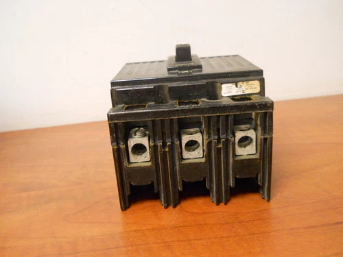 General Electric TEF134100 100A 480V 3-Pole Molded Case Circuit Breaker — product image 5 of 6