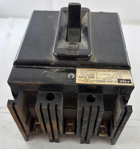 Federal Pacific NEF31015 3-Pole Molded Case Circuit Breaker — product image 4 of 5