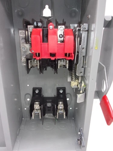 Siemens GF322N General Duty Safety Switch 60A 240V 3P Fusible NEMA 1 — product image 5 of 8